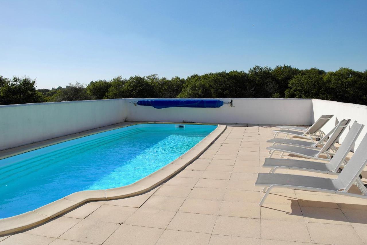 Maison Pour 4 A La Campagne Avec Piscine Commequiers Eksteriør bilde
